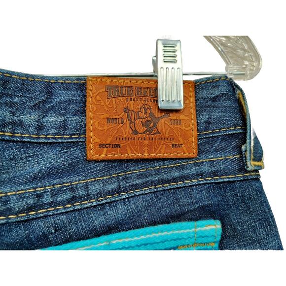 True Religion Women's Faded Denim Jeans Size 25 Straight Leg Color Blue - Picture 9 of 11